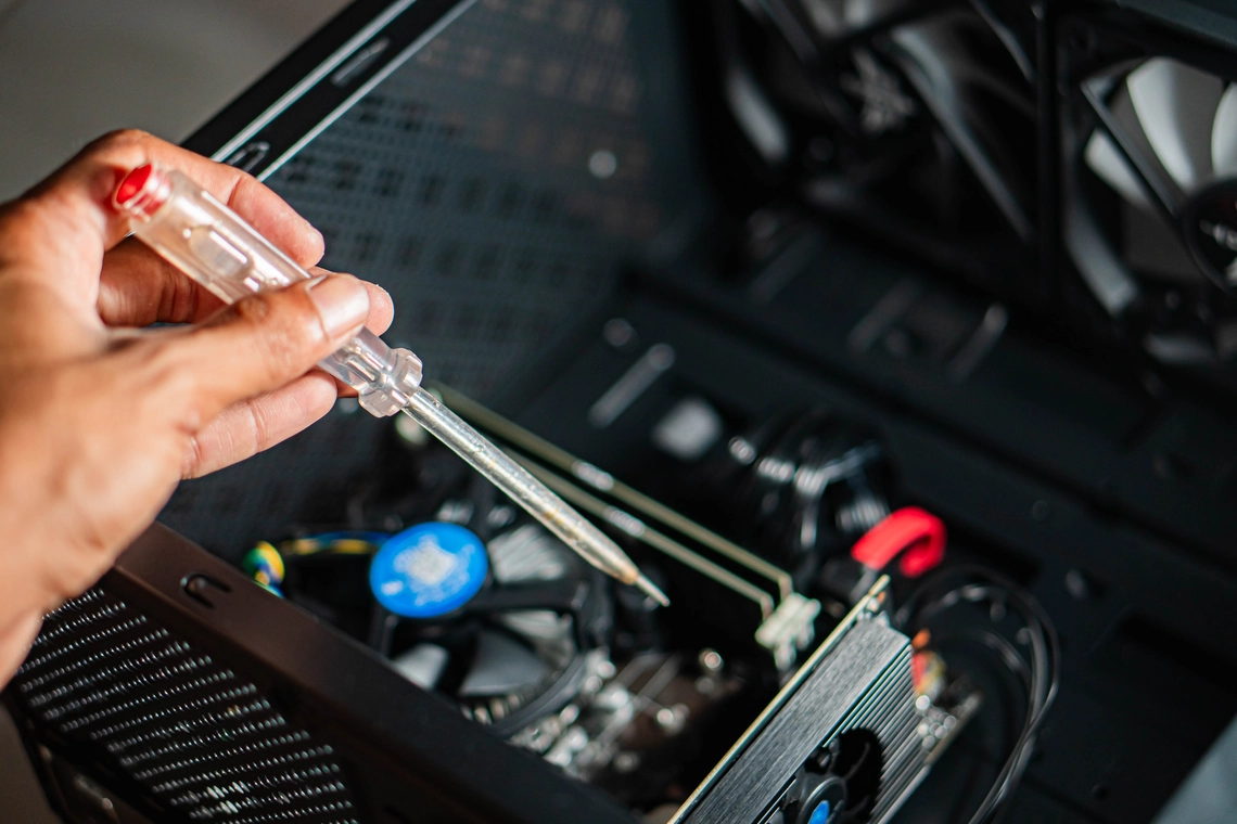 assembling-or-repairing-a-computer-with-a-screwdri-2024-06-14-01-00-16-utc